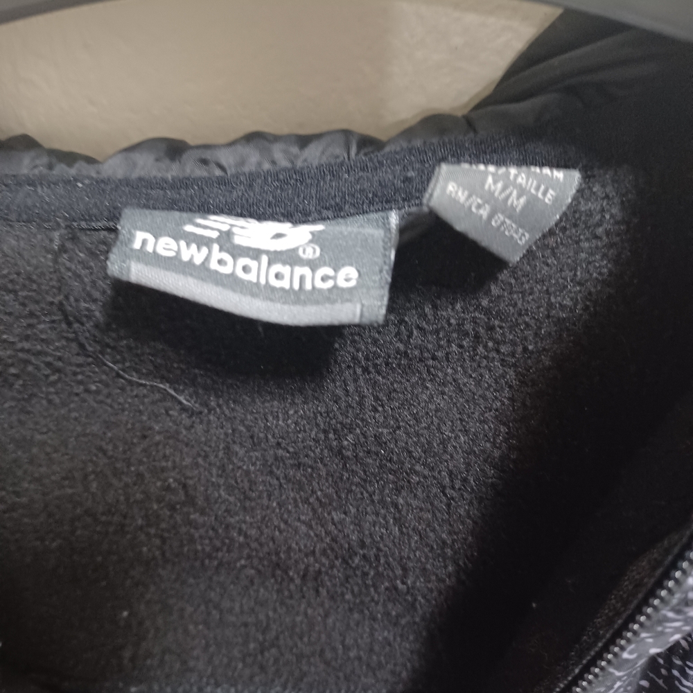 New Balance Jacket - Picture 4 of 4